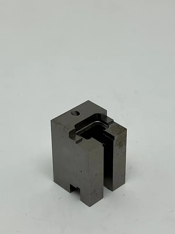 1.2344 Plastic Mould Parts Mold Slide Block Slide Inserts For Injection Molding