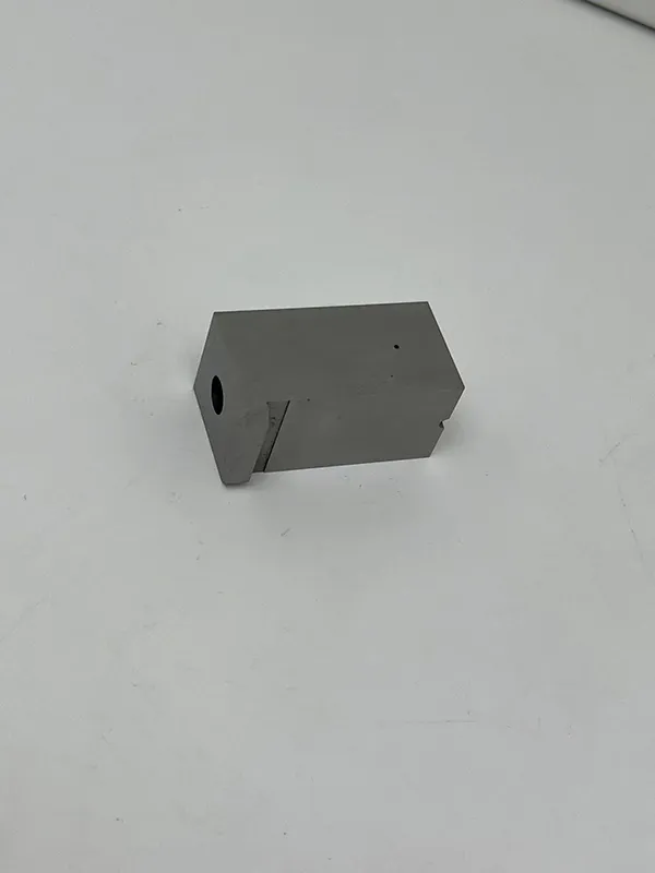 1.2714 Plastic Mould Parts Square Mould Components Mold Sliders For Plastic Mold