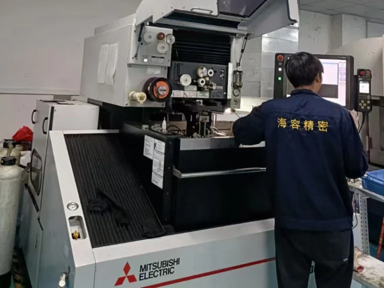 The precision of the Japanese Mitsubishi slow wire EDM is within 0.003MM